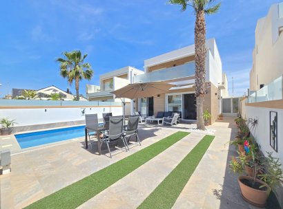 Villa · Herverkoop - Pilar de la Horadada · Alicante · Spanje