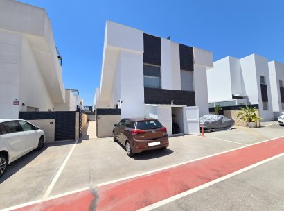 Villa · Reventa - Ciudad Quesada - Rojales · Doña pepa · Alicante · España