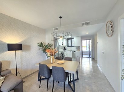 Apartment - Flat · Återförsäljning - Orihuela Costa · Villamartín · Alicante · Spanien