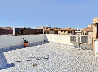 Apartment · Resale - Orihuela Costa · La Zenia · Alicante · Spain