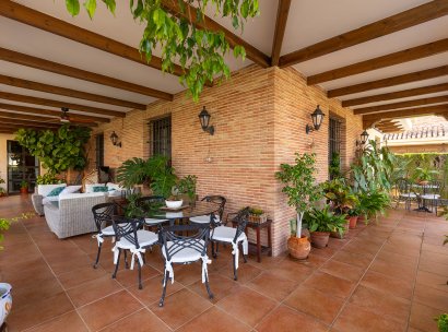 Villa · Resale - Torrevieja · La Veleta · Alicante · Spain