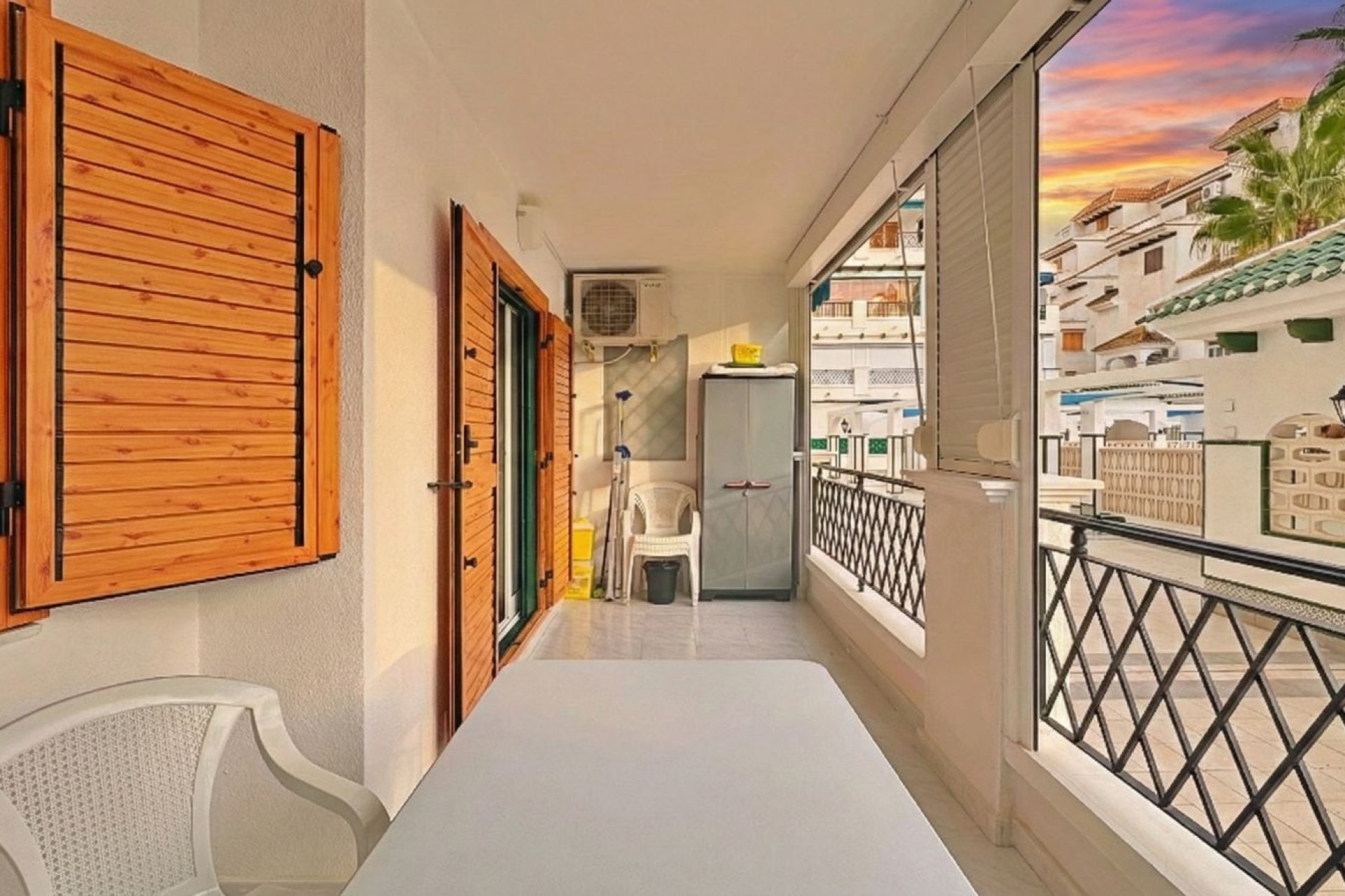 Resale - Apartment - Torrevieja - Costa Blanca South