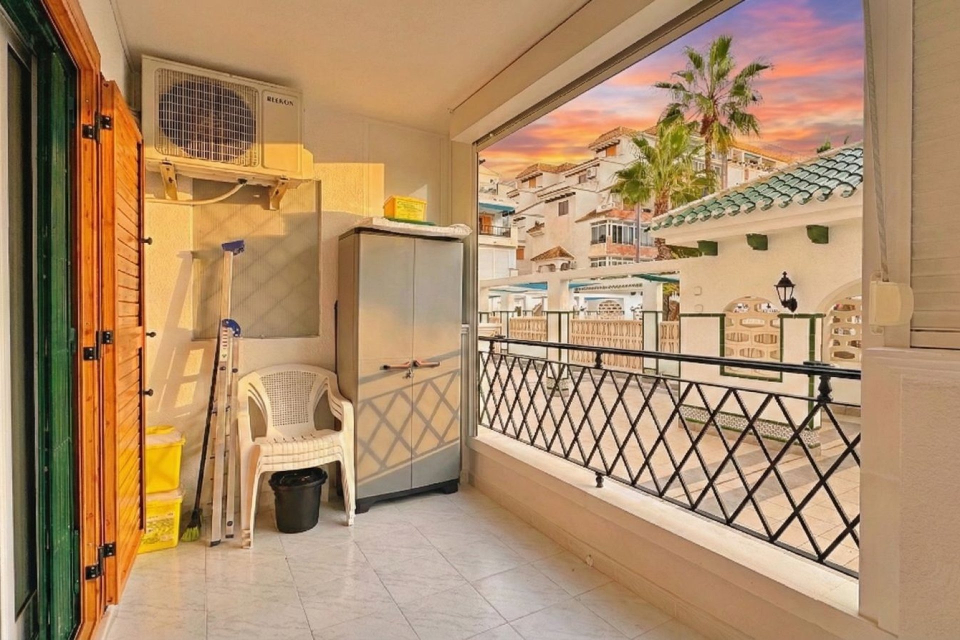 Resale - Apartment - Torrevieja - Costa Blanca South
