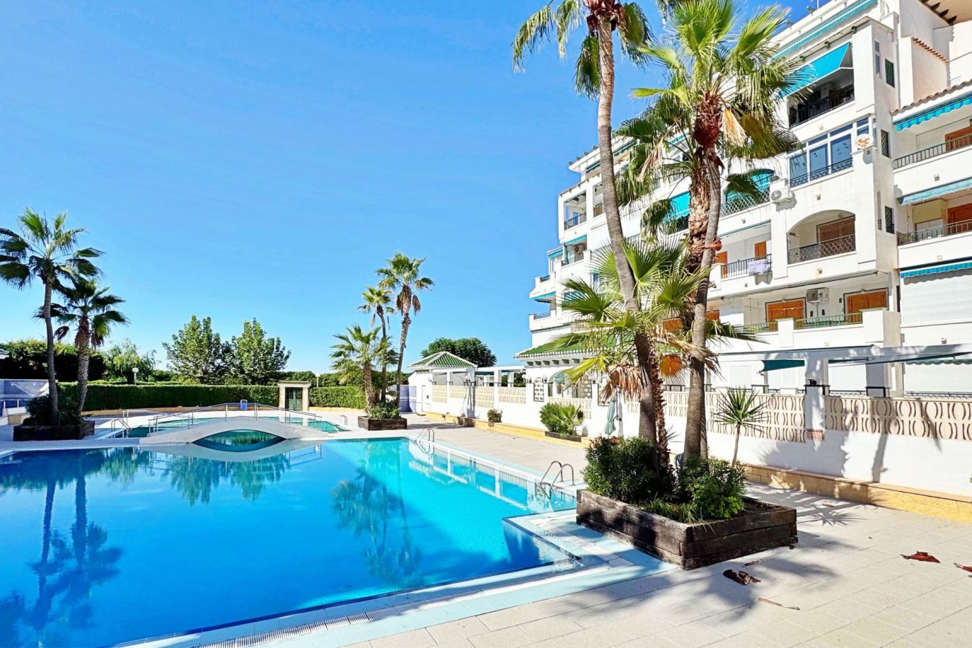 Resale - Apartment - Torrevieja - Costa Blanca South