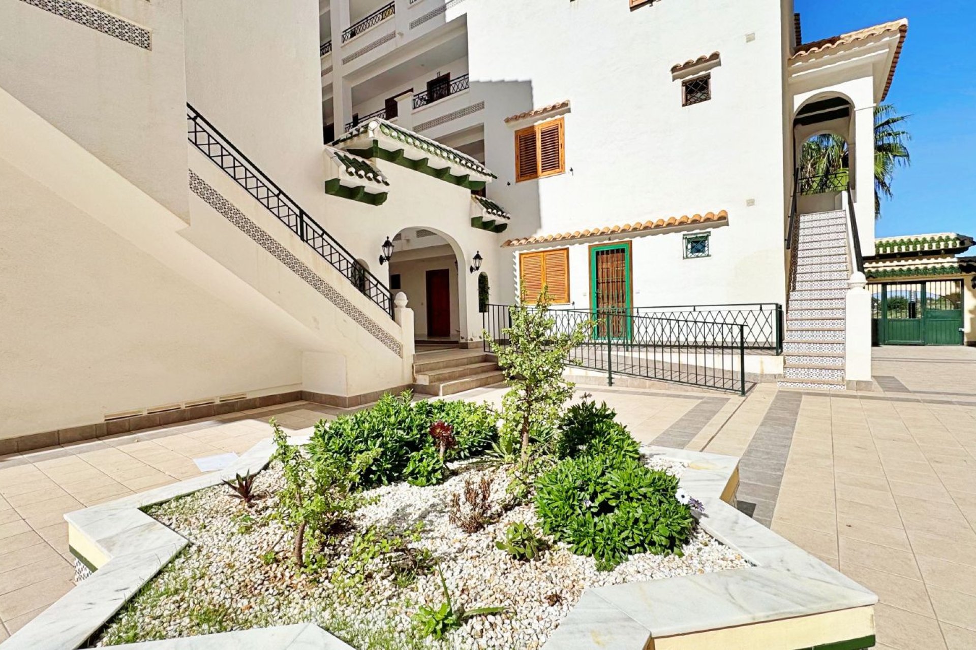 Resale - Apartment - Torrevieja - Costa Blanca South