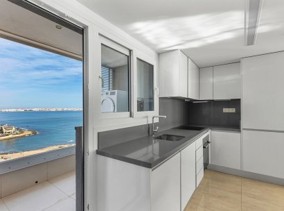 Penthouse · Resale - Torrevieja · Punta Prima · Alicante · Spain