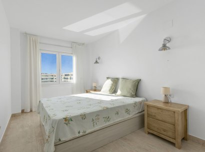 Penthouse · Resale - Torrevieja · Punta Prima · Alicante · Spain