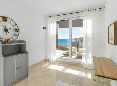 Penthouse · Resale - Torrevieja · Punta Prima · Alicante · Spain