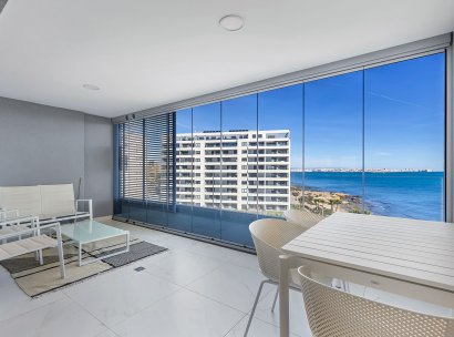 Appartement · Herverkoop - Torrevieja · Punta Prima · Alicante · Spanje