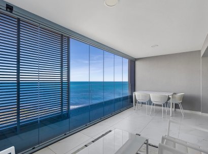 Appartement · Herverkoop - Torrevieja · Punta Prima · Alicante · Spanje