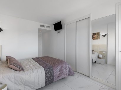 Appartement · Herverkoop - Torrevieja · Punta Prima · Alicante · Spanje
