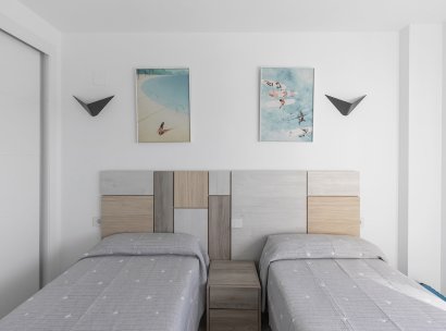 Appartement · Herverkoop - Torrevieja · Punta Prima · Alicante · Spanje