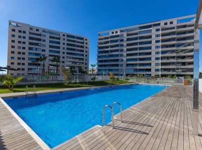 Appartement · Herverkoop - Torrevieja · Punta Prima · Alicante · Spanje