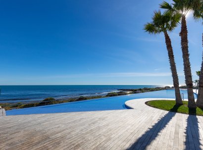 Appartement · Herverkoop - Torrevieja · Punta Prima · Alicante · Spanje