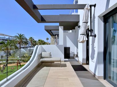 Penthouse · Herverkoop - Orihuela Costa · Punta Prima · Alicante · Spanje