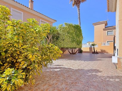 Villa · Återförsäljning - Orihuela · Orihuela Costa · Alicante · Spanien