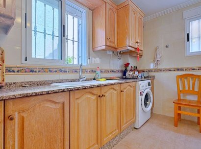 Villa · Återförsäljning - Orihuela · Orihuela Costa · Alicante · Spanien