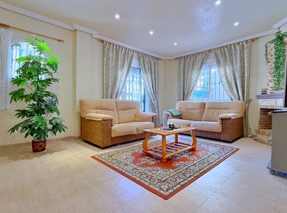 Villa · Återförsäljning - Orihuela · Orihuela Costa · Alicante · Spanien