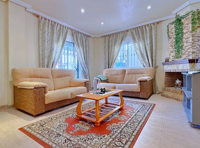 Villa · Återförsäljning - Orihuela · Orihuela Costa · Alicante · Spanien
