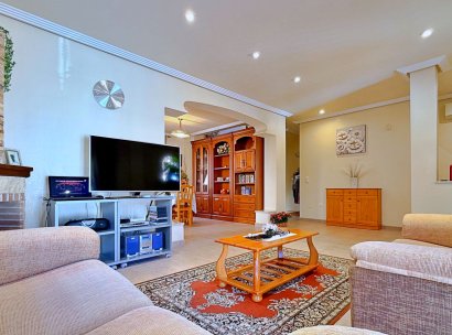 Villa · Återförsäljning - Orihuela · Orihuela Costa · Alicante · Spanien