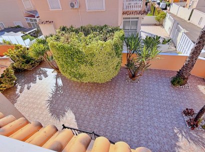 Villa · Återförsäljning - Orihuela · Orihuela Costa · Alicante · Spanien