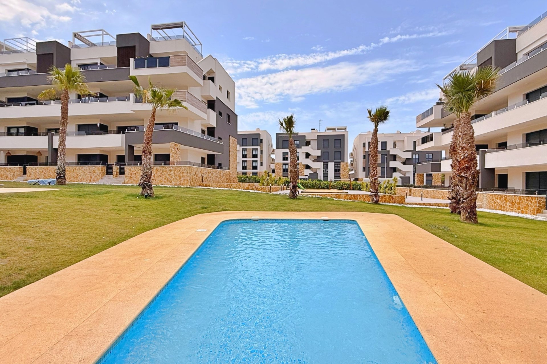 Resale - Apartment - Orihuela - Costa Blanca South