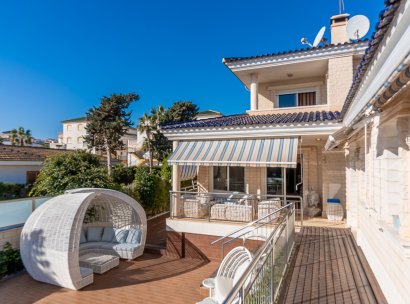 Villa · Återförsäljning - Torrevieja · La Mata · Alicante · Spanien