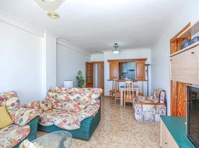 Appartement · Herverkoop - Torrevieja · La Mata · Alicante · Spanje