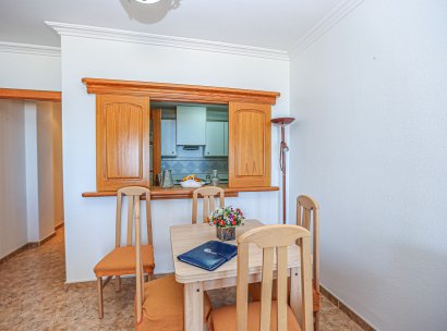 Appartement · Herverkoop - Torrevieja · La Mata · Alicante · Spanje