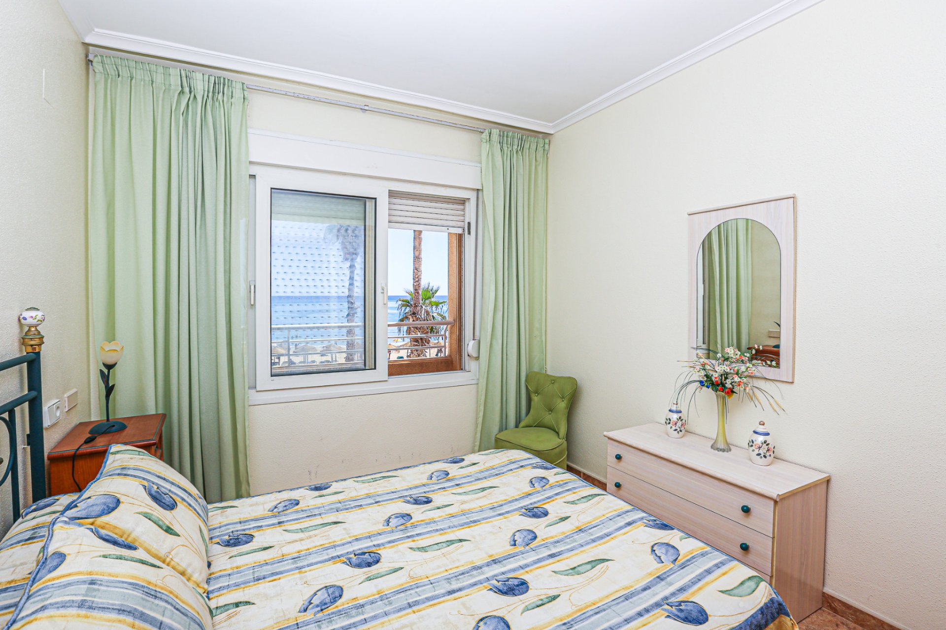 Återförsäljning - Lägenhet - Torrevieja - Costa Blanca South