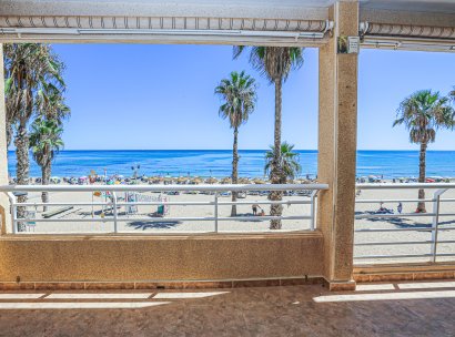 Appartement · Herverkoop - Torrevieja · La Mata · Alicante · Spanje