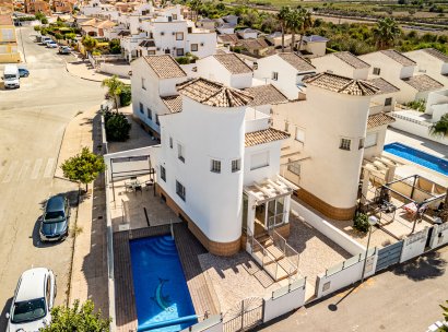 Villa · Herverkoop - La Marina · Alicante · Spanje
