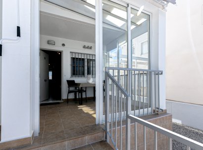 Villa · Herverkoop - La Marina · Alicante · Spanje