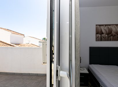 Villa · Herverkoop - La Marina · Alicante · Spanje