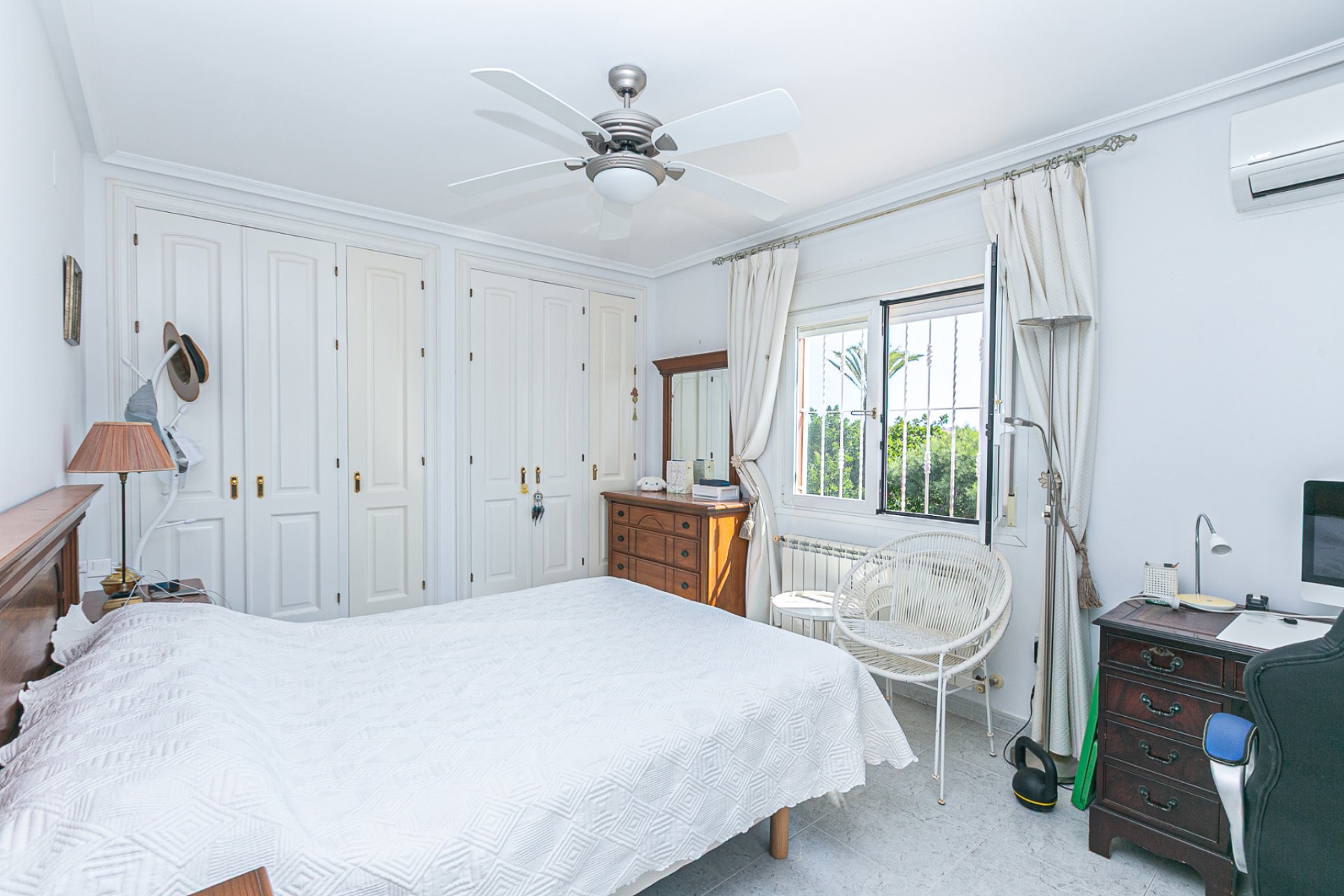 Resale - Villa - Campoamor - Costa Blanca South