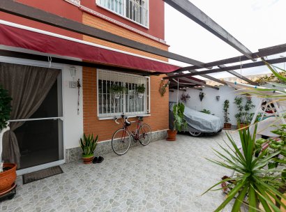 Semi - Detached Villa · Återförsäljning - Orihuela Costa · Los Altos · Alicante · Spanien