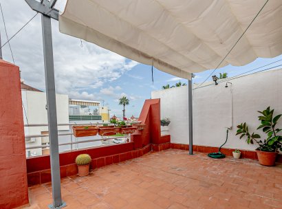 Semi - Detached Villa · Återförsäljning - Orihuela Costa · Los Altos · Alicante · Spanien