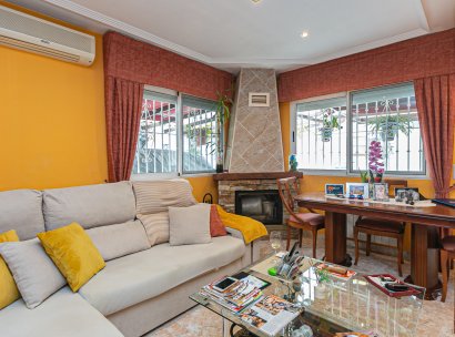 Semi - Detached Villa · Återförsäljning - Orihuela Costa · Los Altos · Alicante · Spanien