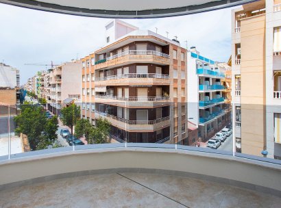 Apartment · Resale - Torrevieja · Beach · Alicante · Spain