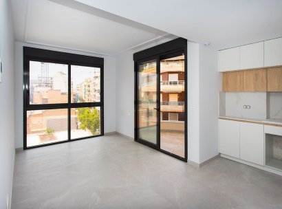Apartment · Resale - Torrevieja · Beach · Alicante · Spain