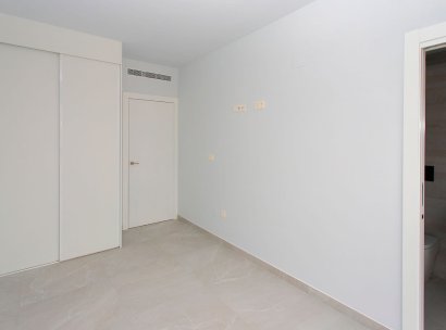 Apartment · Resale - Torrevieja · Beach · Alicante · Spain