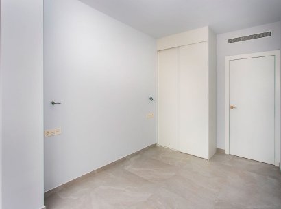 Apartment · Resale - Torrevieja · Beach · Alicante · Spain