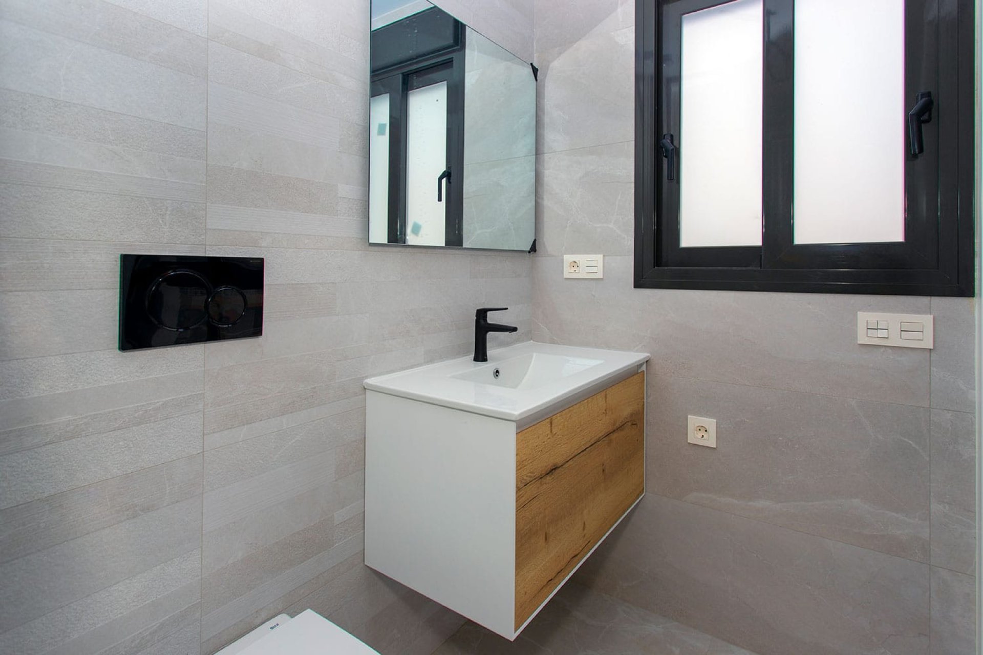 Reventa - Apartamento - Torrevieja - Costa Blanca Sur