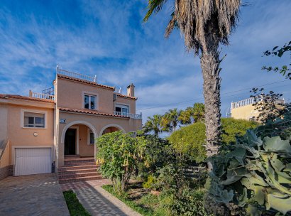 Semi - Detached Villa · Wiederverkauf - Torrevieja · El chaparral · Alicante · Spanien