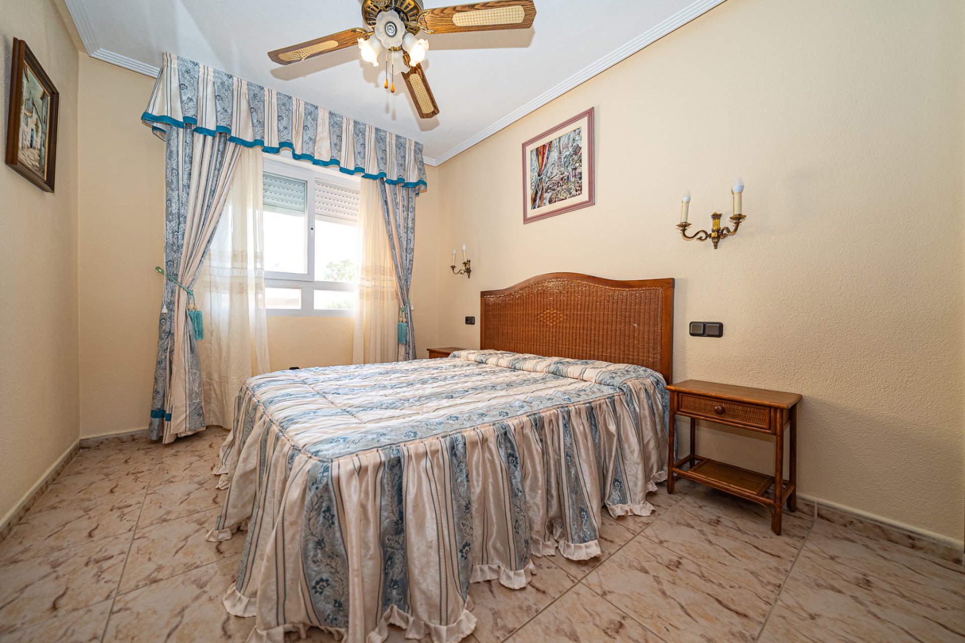 Herverkoop - Semi - Detached Villa - Torrevieja - Costa Blanca South