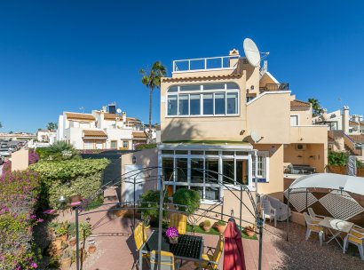 Apartment · Resale - Orihuela Costa · Playa Flamenca · Alicante · Spain