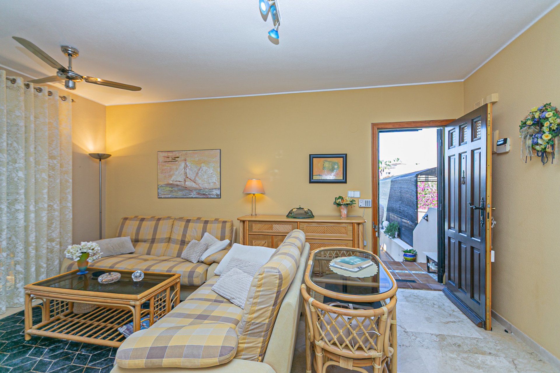 Resale - Apartment - Orihuela Costa - Costa Blanca South