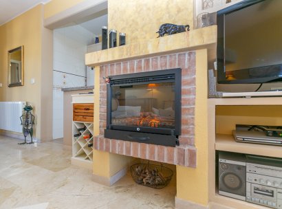 Apartment · Resale - Orihuela Costa · Playa Flamenca · Alicante · Spain