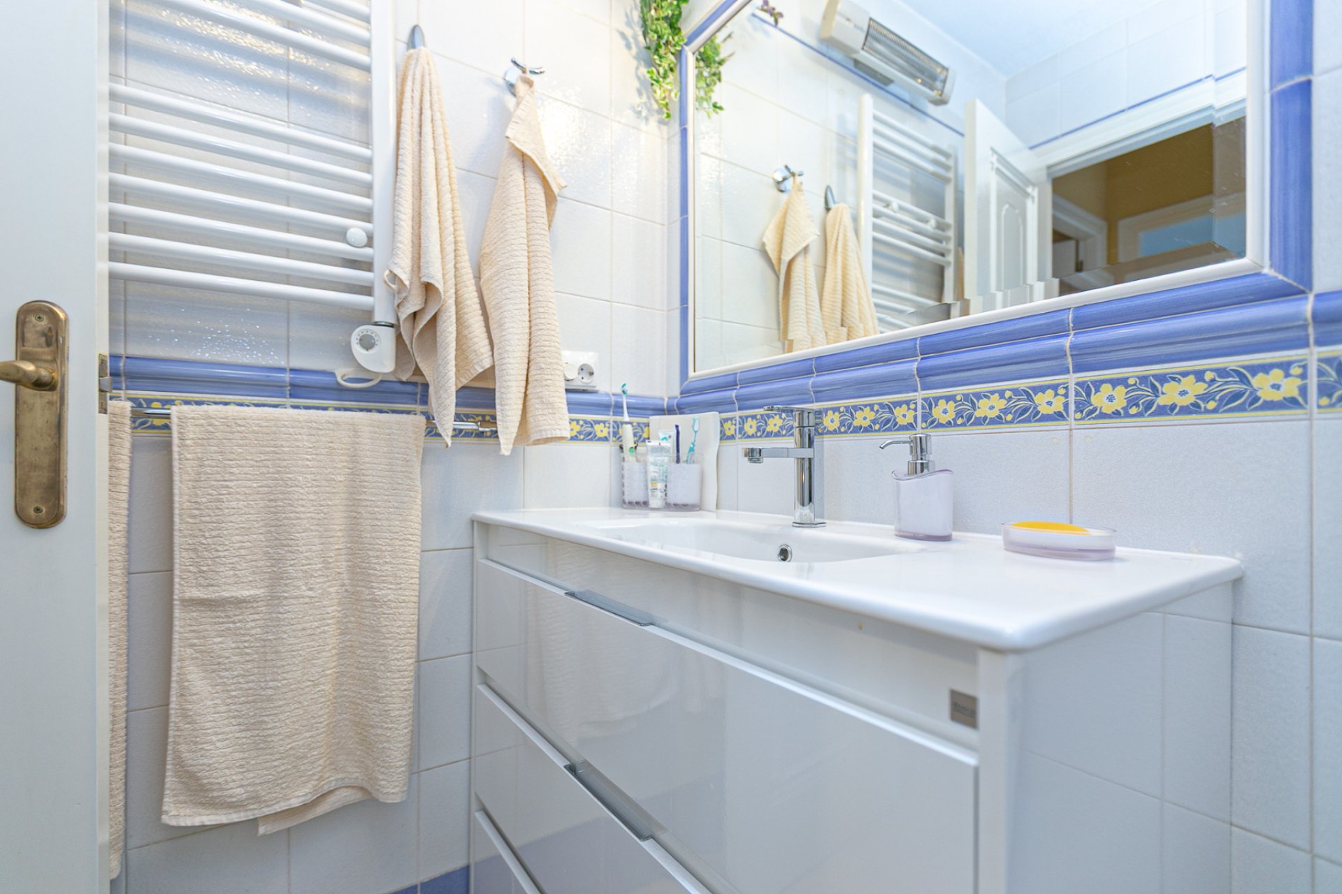 Resale - Apartment - Orihuela Costa - Costa Blanca South