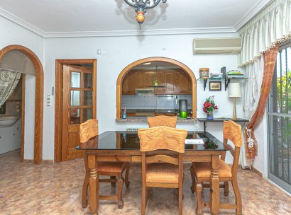 Semi - Detached Villa · Återförsäljning - Orihuela Costa · La Zenia · Alicante · Spanien